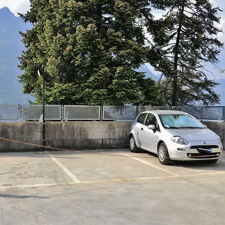 Le Finestre Sul Daire
